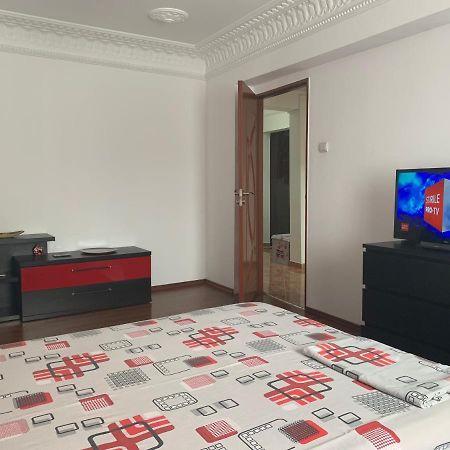 Center Apartment Galaţi エクステリア 写真