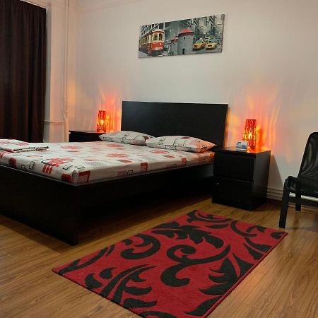 Center Apartment Galaţi エクステリア 写真