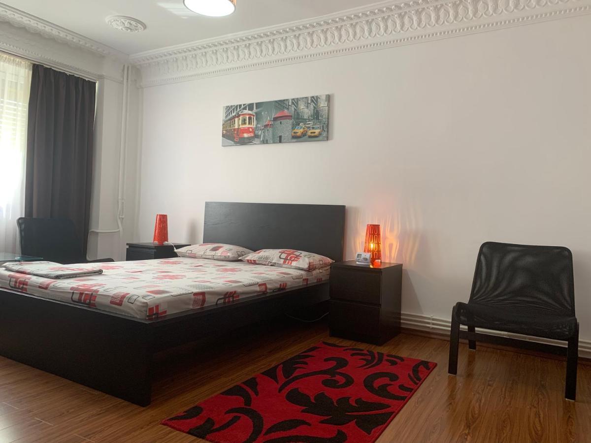 Center Apartment Galaţi エクステリア 写真