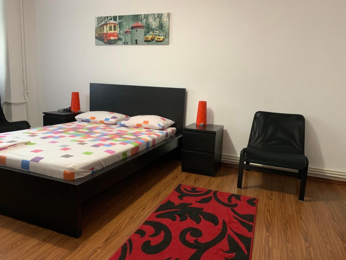Center Apartment Galaţi エクステリア 写真