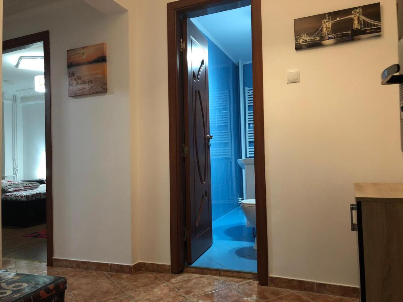 Center Apartment Galaţi エクステリア 写真
