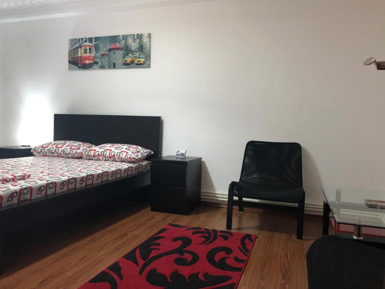 Center Apartment Galaţi エクステリア 写真