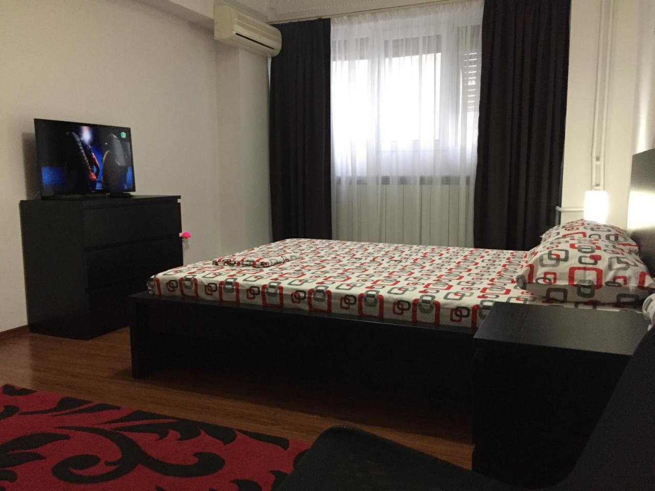 Center Apartment Galaţi エクステリア 写真